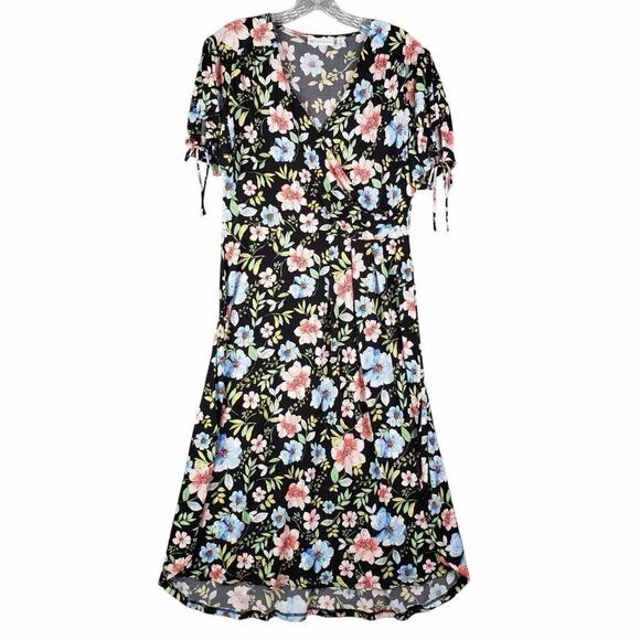 Rafaella Dress Fit & Flare Black Floral Short Sleeve Size Medium M Faux Wrap - Picture 2 of 9